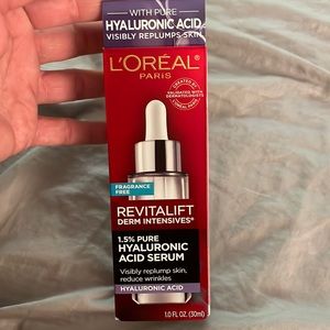L’Oréal Revitalift hyaluronic acid
